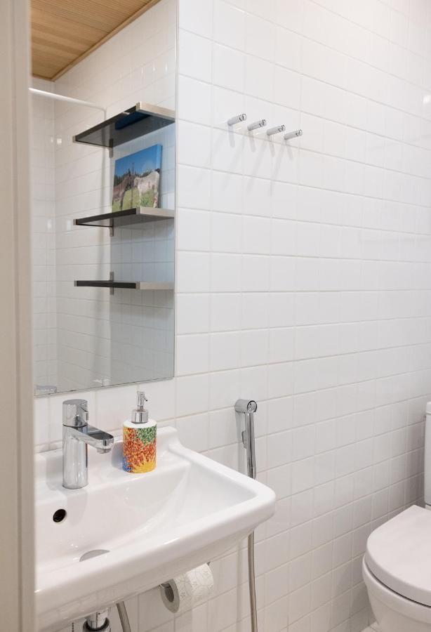 2Ndhomes Luxury Helsinki Center 2Br Apartment With Sauna ภายนอก รูปภาพ