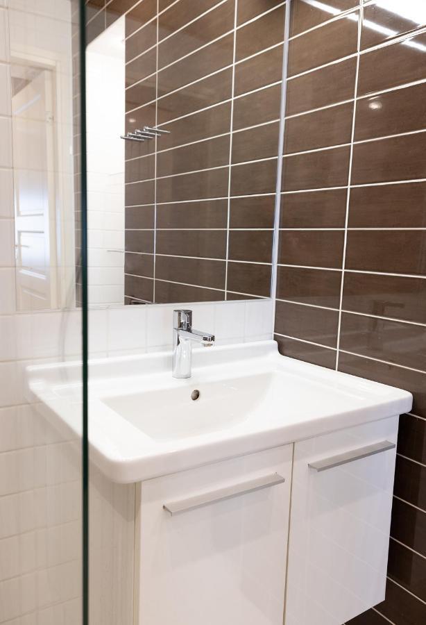 2Ndhomes Luxury Helsinki Center 2Br Apartment With Sauna ภายนอก รูปภาพ